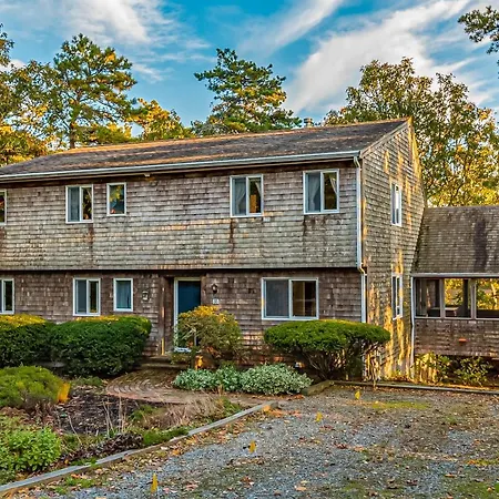Mill Pond Vista Villa